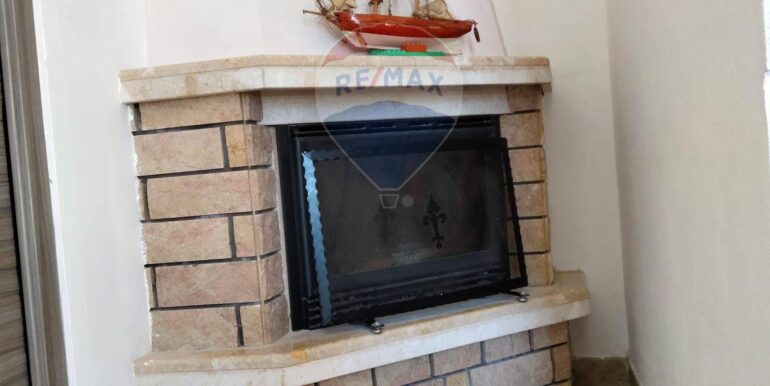 2025032995915-938945-17