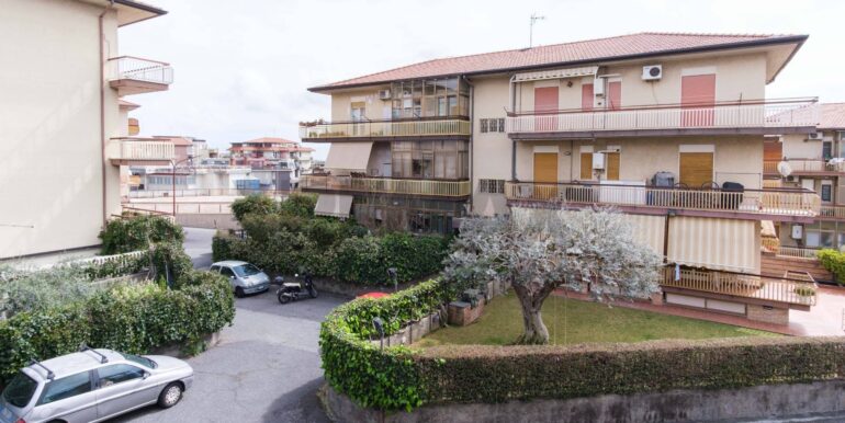 2025033120257-939698-25