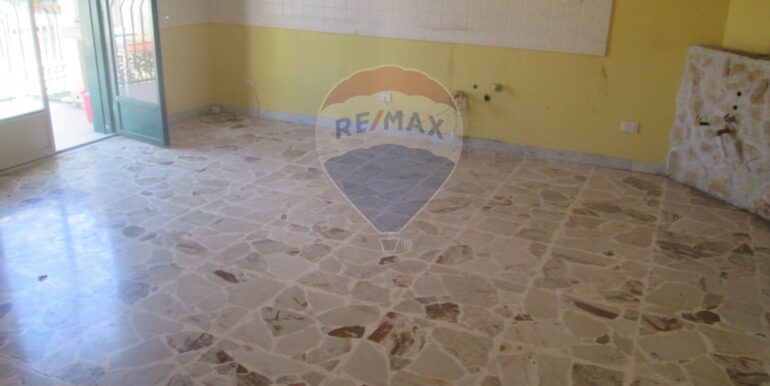 2025033184142-939214-11