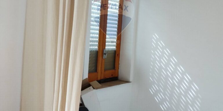 20250401210433-940261-32