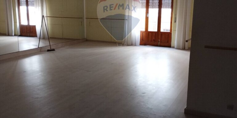 20250401210436-940261-33