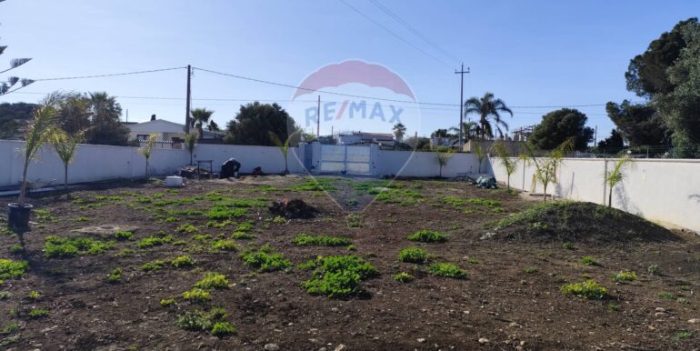 20250403223449-927930-14