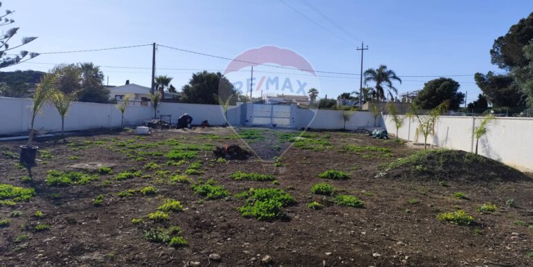 20250403223452-927930-15