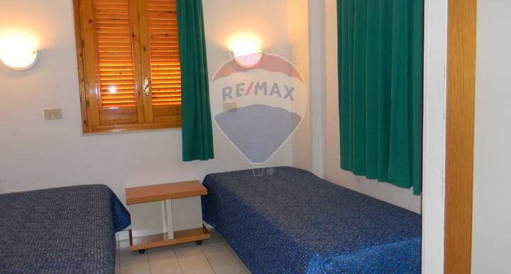 20250404122211-941890-9