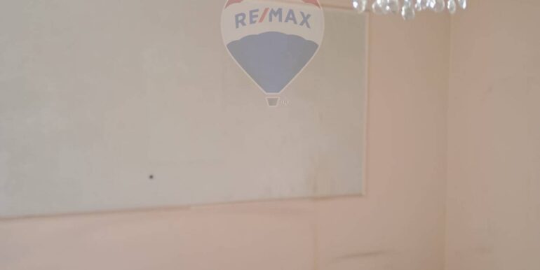 2025040512710-940391-24