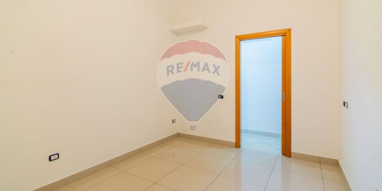 20250408101557-942654-23