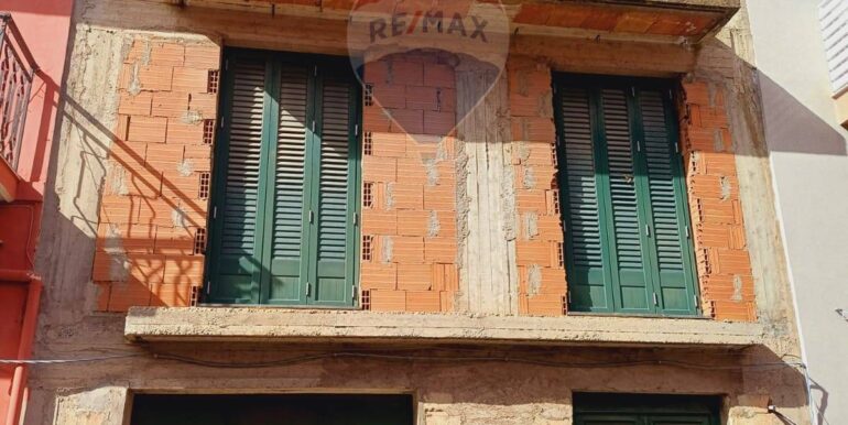 20250408184111-942406-3