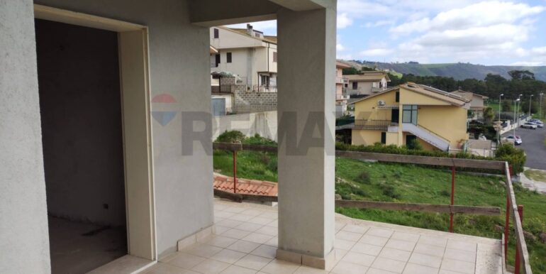 20250408222020-942879-4