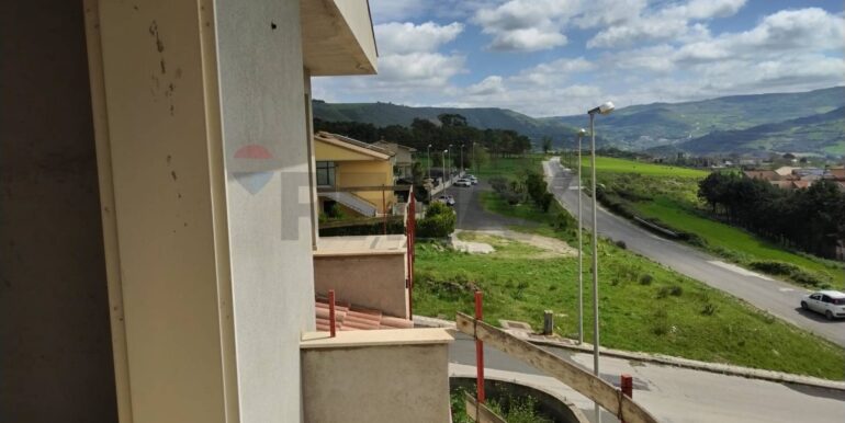 20250408222029-942879-9