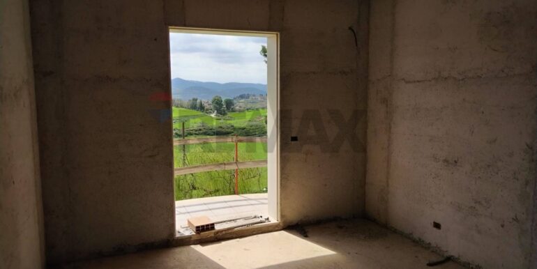 20250408222032-942879-11