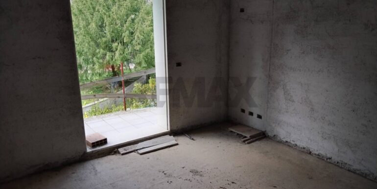 20250408222037-942879-14