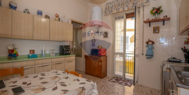 20250414161702-943804-4