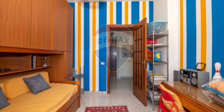 20250414180735-941475-15