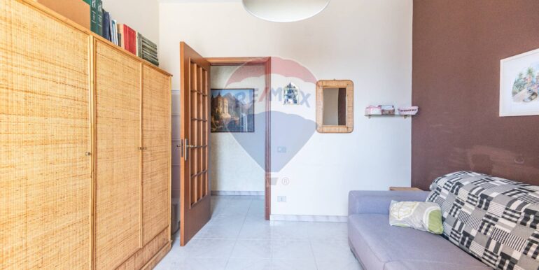 20250414180759-941475-21