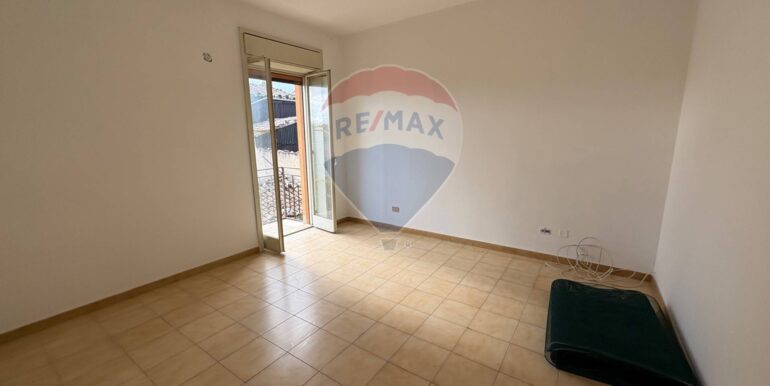 20250418175616-944762-12