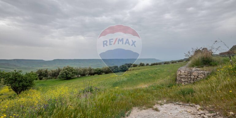 20250418194552-938318-3