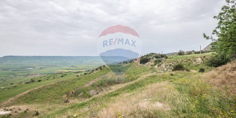 20250418194721-938318-15