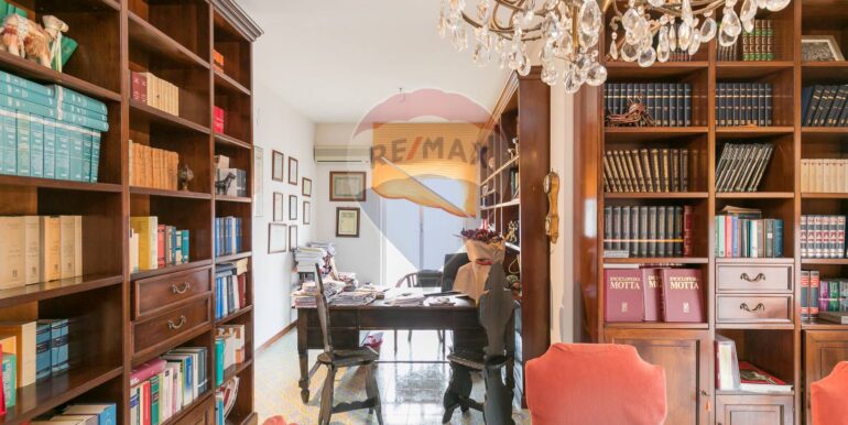 20250429184945-889178-2