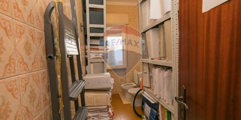 20250429184955-889178-7