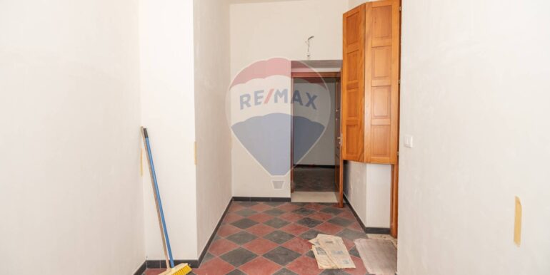 2025043093035-933686-20