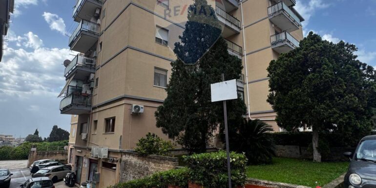 2025043094351-946058-0