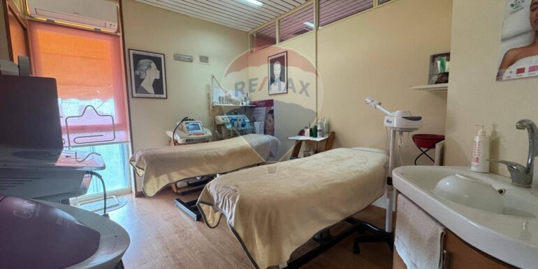 2025043094359-946058-23