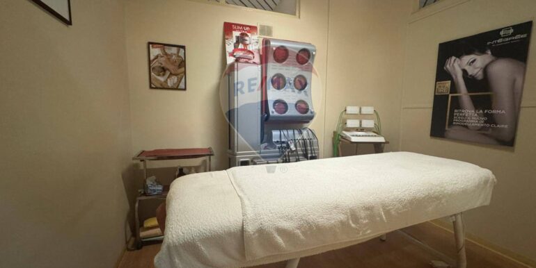 2025043094400-946058-24