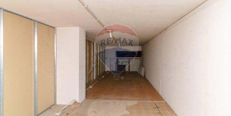 20250502175645-946390-10