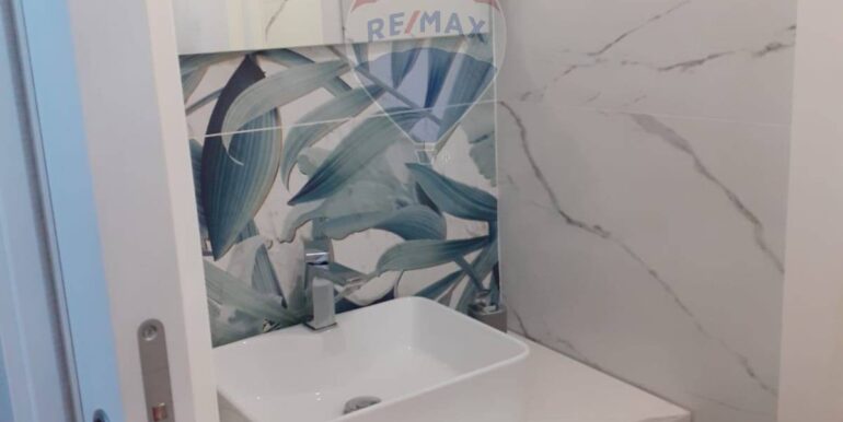 2025050282528-946271-9