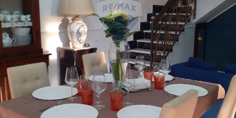 2025050282531-946271-12