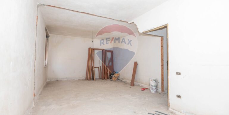 20250512173556-947722-7