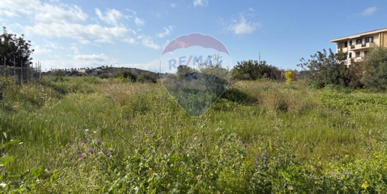 20250512200442-948177-7