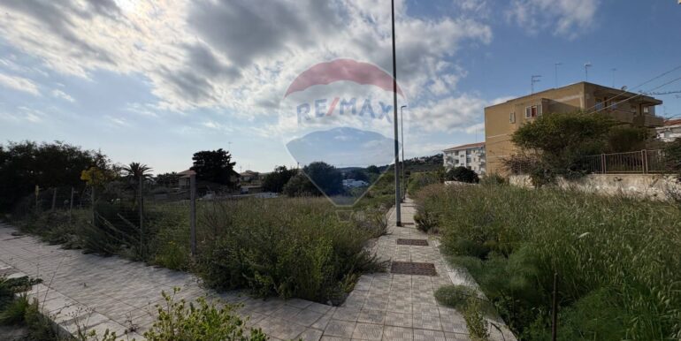 20250512200451-948177-10