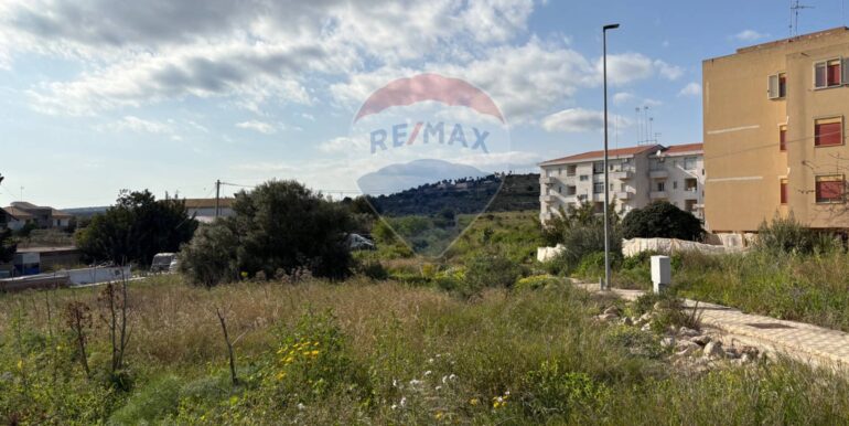 20250512200458-948177-12