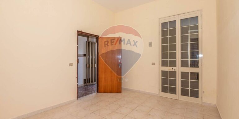 20250515115653-945783-10