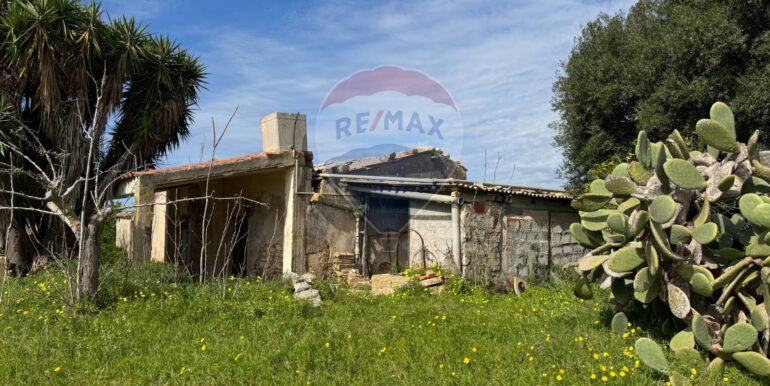 2025051592515-948739-12