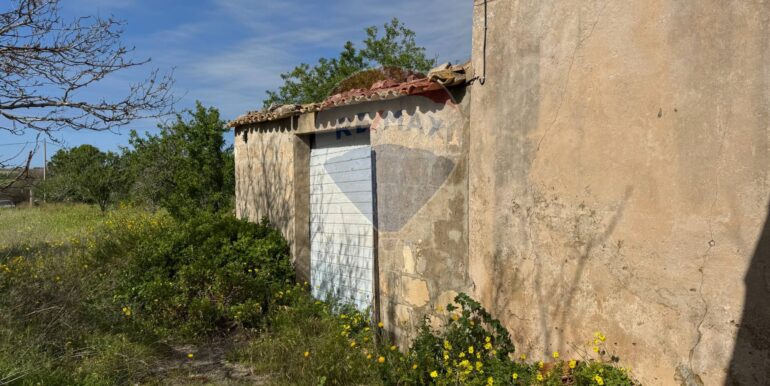 2025051592529-948739-18