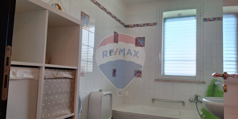 20250519100522-948718-12