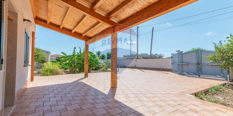 20250521231043-950874-12