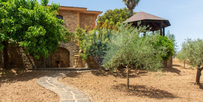 20250526153923-951605-3