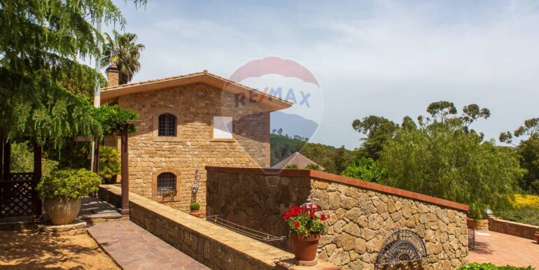 20250526153943-951605-11