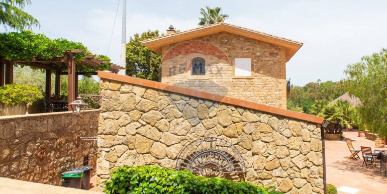 20250526153946-951605-12