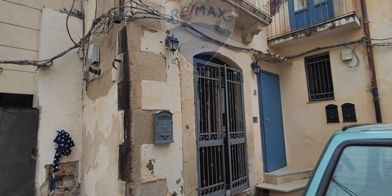 20250526173045-951487-11