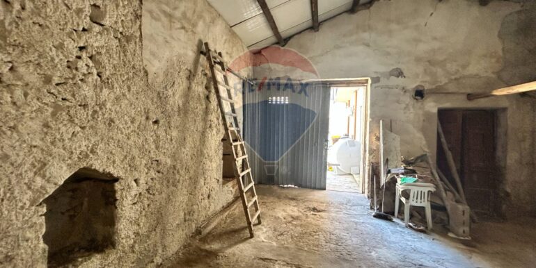 20250526192208-951688-2