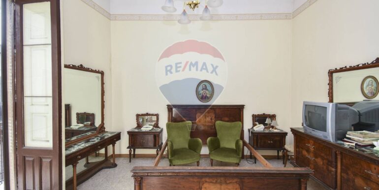 20250526195719-951690-11