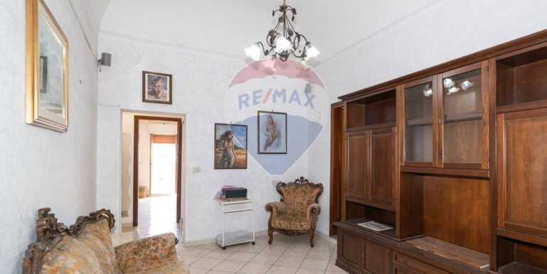 20250528190342-952270-8