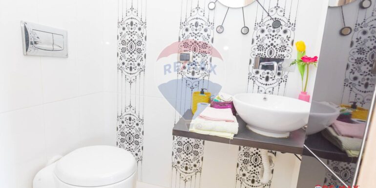 20250530193352-952975-9