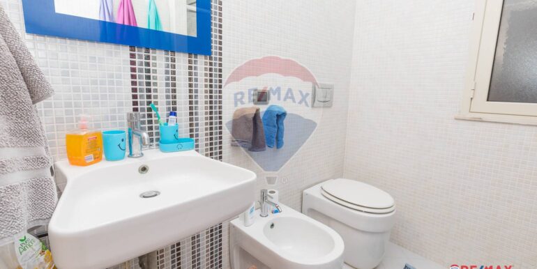 20250530193355-952975-11