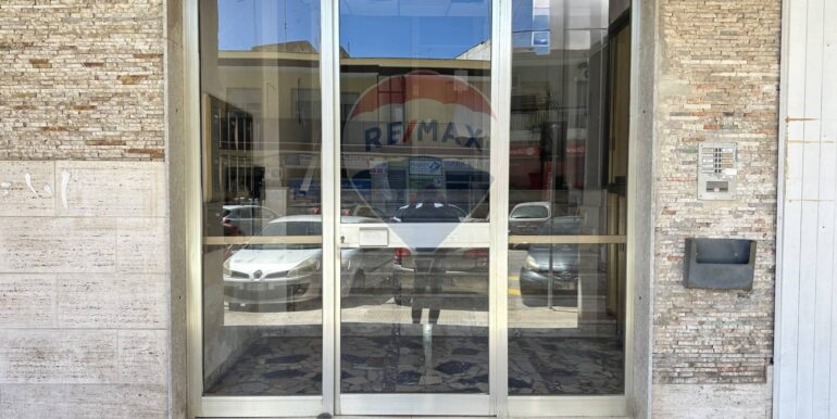 2025060584750-948085-3