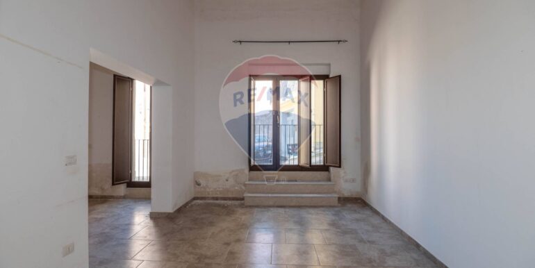 2025060695925-951182-11